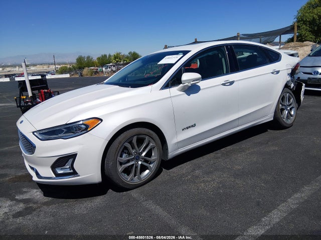 Ford Fusion Hybrid Titanium 2019 3FA6P0RU1KR176477 Image 2