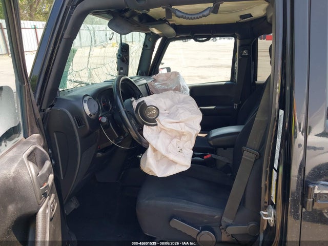 2014 Jeep Wrangler Unlimited Sport მანქანა იყიდება აუქციონზე, vin: 1C4BJWDG9EL313960, აუქციონის ნომერი: 45801539