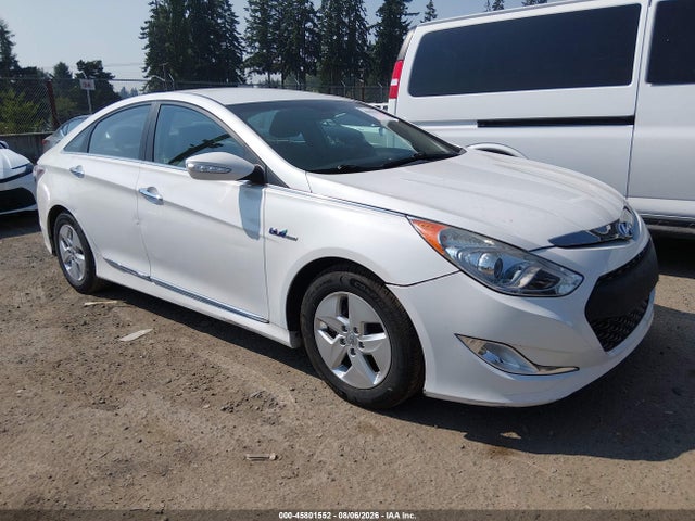 Продажа на аукционе авто 2011 Hyundai Sonata Hybrid, vin: KMHEC4A49BA002215, номер лота: 45801552