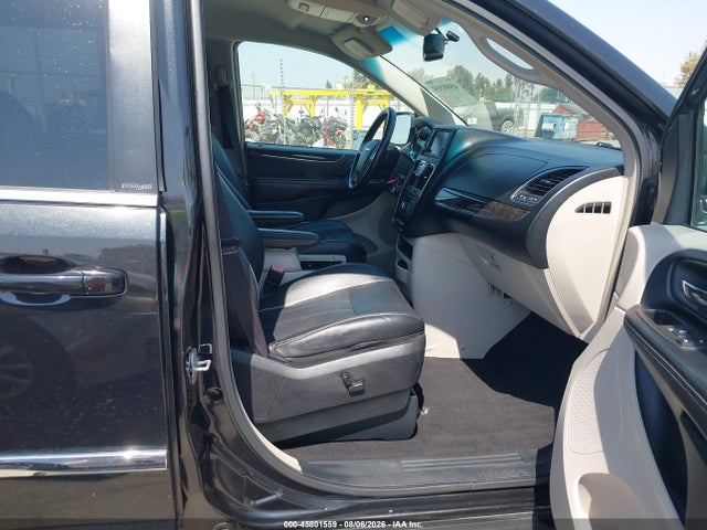 45801559 :رقم المزاد ، 2C4RC1BGXCR250046 vin ، 2012 Chrysler Town & Country Touring مزاد بيع