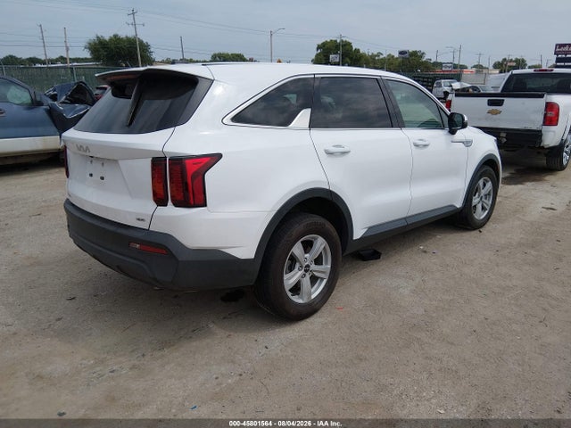 KIA SORENTO LX 2023 5XYRGDLC8PG168117 Image 4