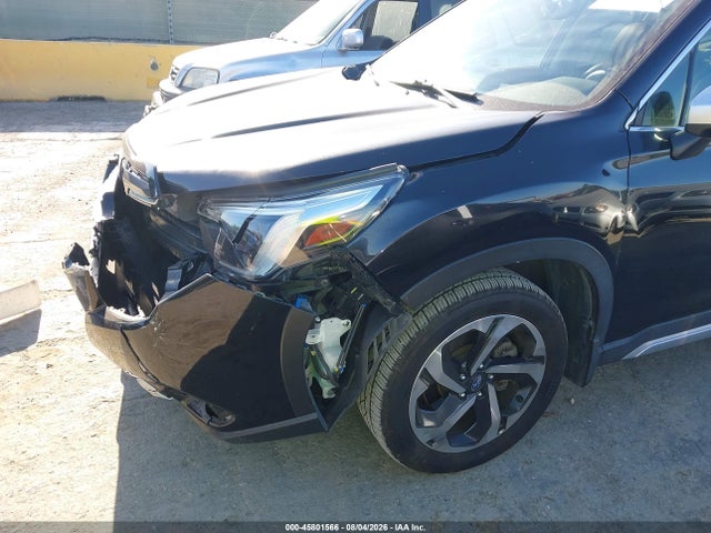 Subaru Forester Touring 2022 JF2SKARC0NH507545 Image 18