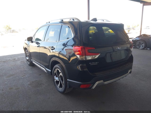 Subaru Forester Touring 2022 JF2SKARC0NH507545 Image 3