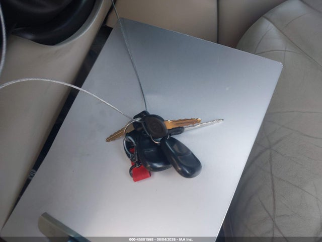 45801568 :رقم المزاد ، 3GKFK16T71G165525 vin ، 2001 Gmc Yukon Xl 1500 Slt مزاد بيع