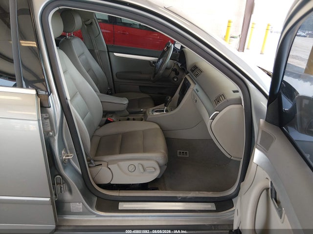 45801592 :رقم المزاد ، WAUDG78E35A542939 vin ، 2005 Audi A4 3.2 مزاد بيع