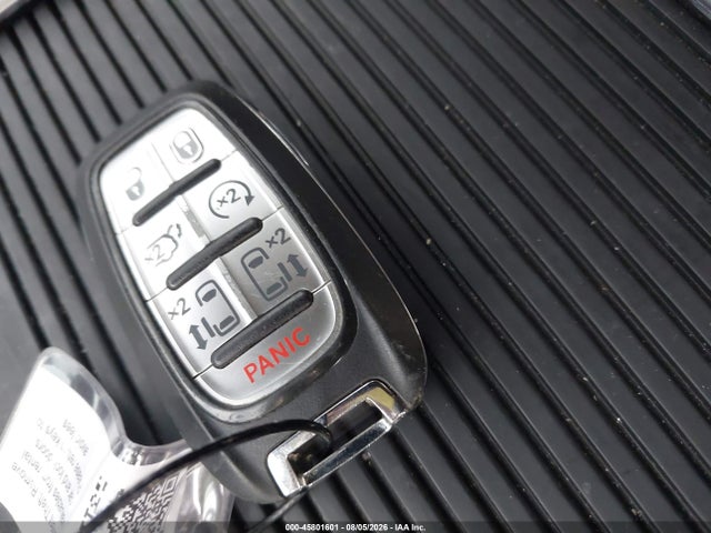 2023 Chrysler Pacifica Touring L მანქანა იყიდება აუქციონზე, vin: 2C4RC1BG7PR606877, აუქციონის ნომერი: 45801601
