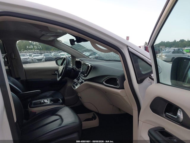 2023 Chrysler Pacifica Touring L მანქანა იყიდება აუქციონზე, vin: 2C4RC1BG7PR606877, აუქციონის ნომერი: 45801601