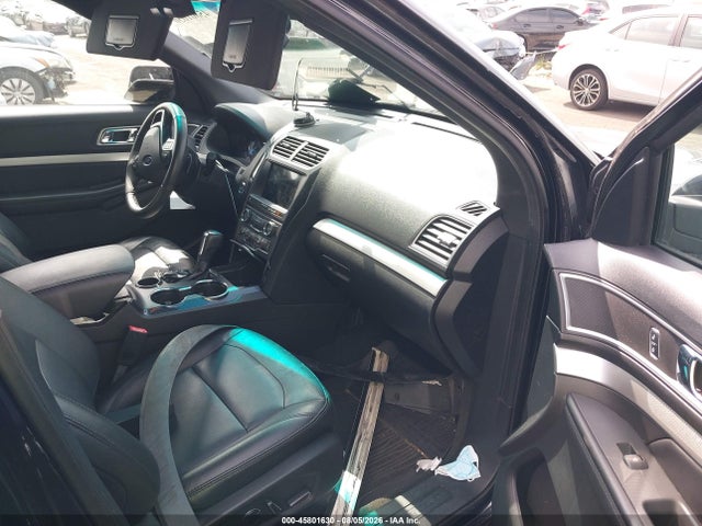 Ford EXPLORER XLT 2017 1FM5K7D86HGA70433 Image 5