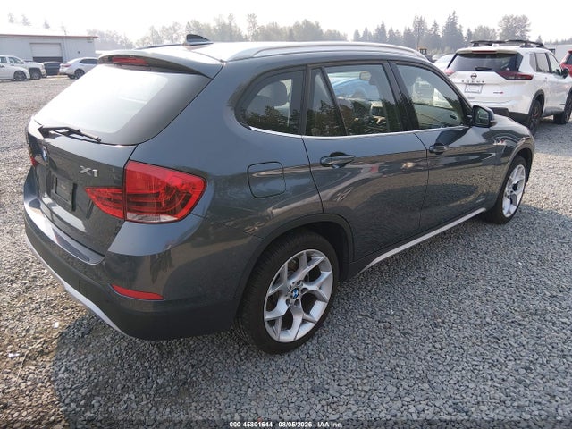 2015 Bmw X1 Xdrive28i მანქანა იყიდება აუქციონზე, vin: WBAVL1C50FVY36359, აუქციონის ნომერი: 45801644