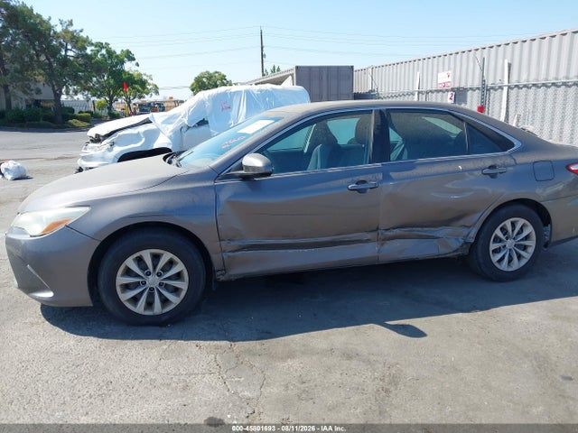 4T1BF1FK3GU171068 Toyota CAMRY LE