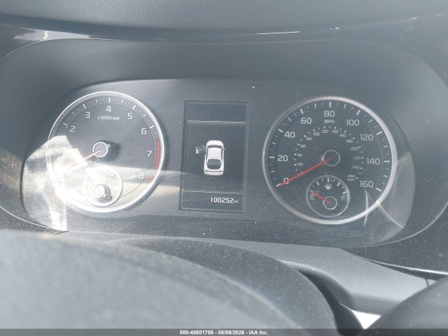 5XXG24J24MG021258 KIA K5 LX