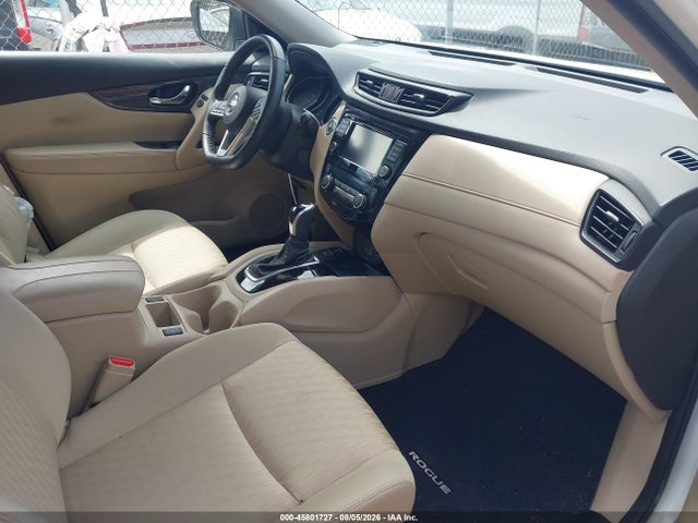 2020 Nissan Rogue Sv Intelligent Awd მანქანა იყიდება აუქციონზე, vin: JN8AT2MVXLW101131, აუქციონის ნომერი: 45801727