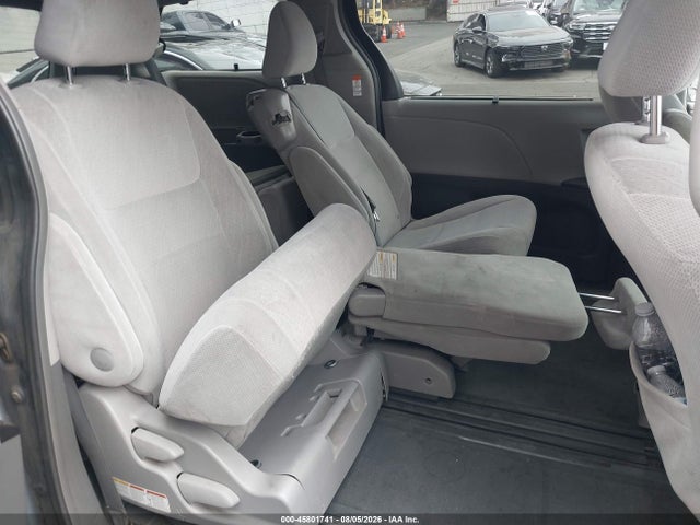 Toyota Sienna Le 8 Passenger 2015 5TDKK3DC0FS610513 Image 8