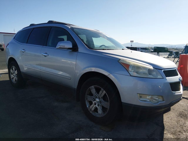 45801754 :رقم المزاد ، 1GNKRJED2BJ375442 vin ، 2011 Chevrolet Traverse Lt W/2lt مزاد بيع