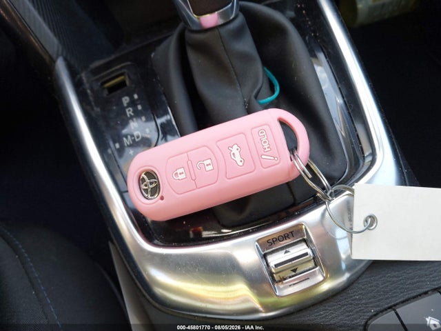 3MYDLBYV7HY157175 Toyota YARIS IA