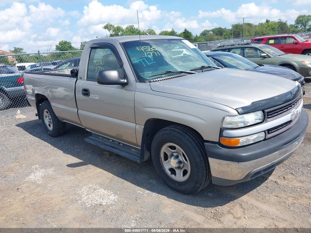 Auction sale of the 2000 Chevrolet Silverado 1500, vin: 1GCEC14W8YE136750, lot number: 45801771