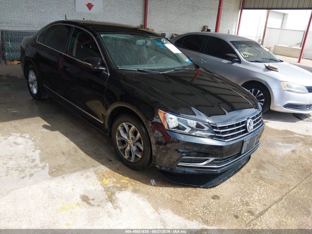 Volkswagen Passat 1.8t S 2016 1VWAS7A34GC035131 головне зображення