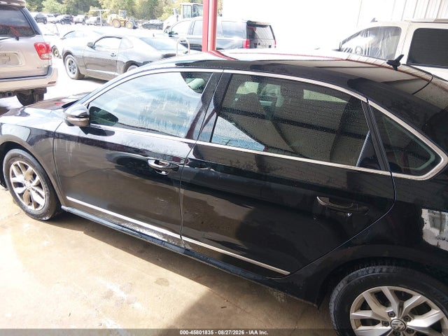 1VWAS7A34GC035131 Volkswagen Passat 1.8t S