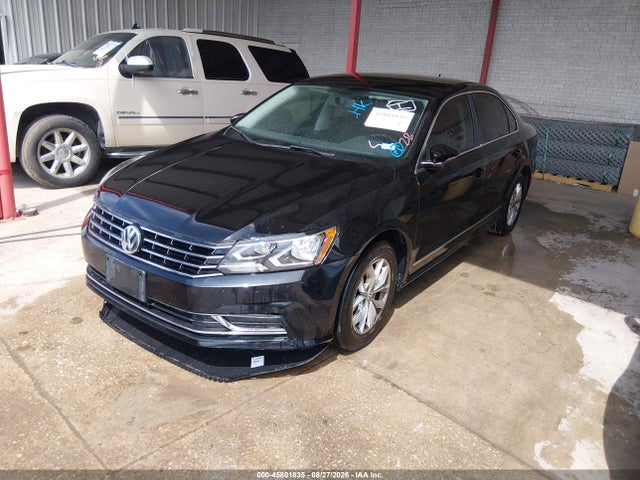 1VWAS7A34GC035131 Volkswagen Passat 1.8t S