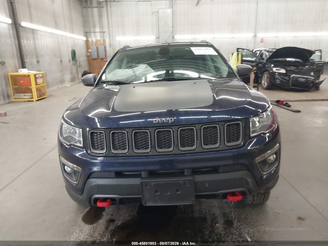 45801903 :رقم المزاد ، 3C4NJDDB4JT207582 vin ، 2018 Jeep Compass Trailhawk 4x4 مزاد بيع