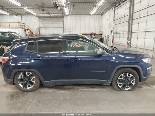 45801903 :رقم المزاد ، 3C4NJDDB4JT207582 vin ، 2018 Jeep Compass Trailhawk 4x4 مزاد بيع