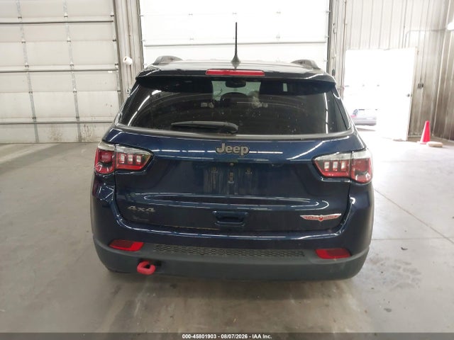 45801903 :رقم المزاد ، 3C4NJDDB4JT207582 vin ، 2018 Jeep Compass Trailhawk 4x4 مزاد بيع