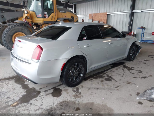 2C3CCARG4KH602509 Chrysler 300 Touring
