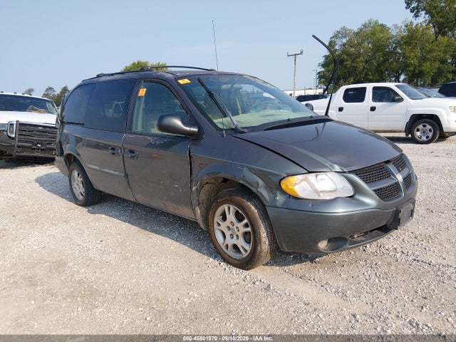 45801970 :رقم المزاد ، 1B4GP44322B718630 vin ، 2002 Dodge Grand Caravan Sport مزاد بيع
