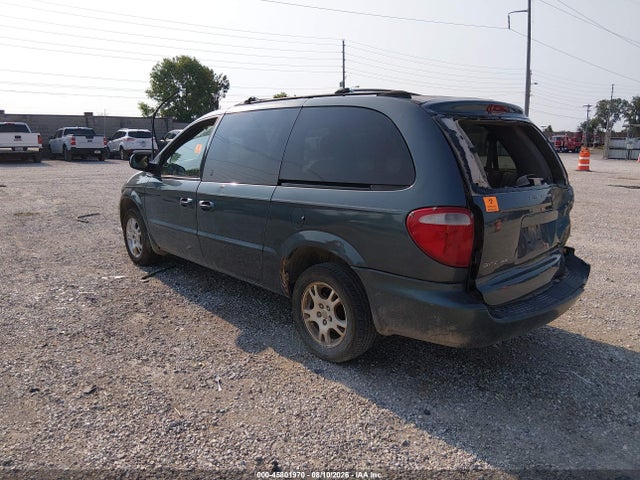 45801970 :رقم المزاد ، 1B4GP44322B718630 vin ، 2002 Dodge Grand Caravan Sport مزاد بيع