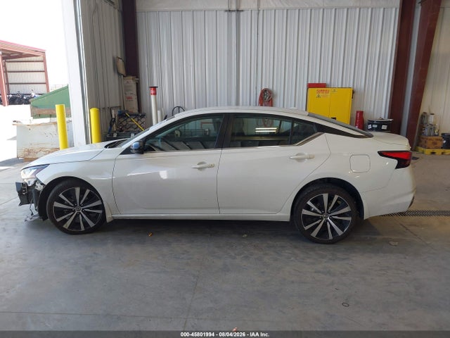 1N4BL4CW7NN304434 Nissan Altima Sr Intelligent Awd