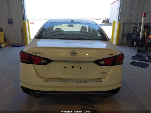 1N4BL4CW7NN304434 Nissan Altima Sr Intelligent Awd