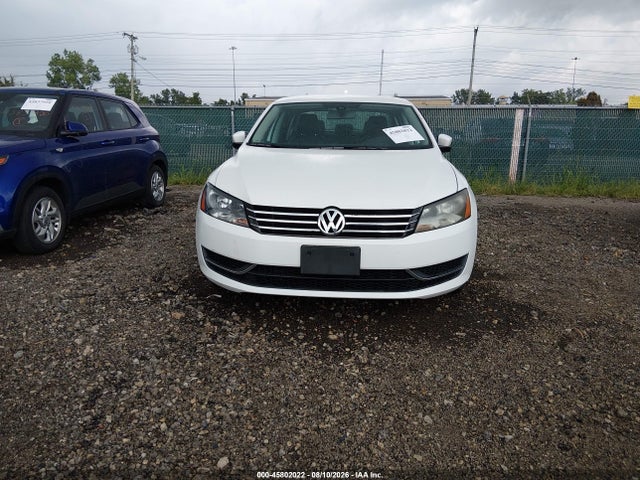 Продаж на аукціоні авто 2015 Volkswagen Passat 1.8t Wolfsburg Edition, vin: 1VWAT7A36FC013482, номер лоту: 45802022