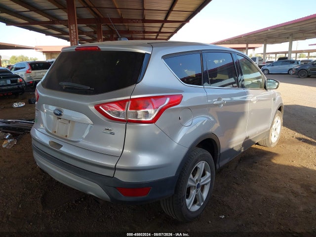 Ford ESCAPE SE 2016 1FMCU9G90GUC45938 Image 4