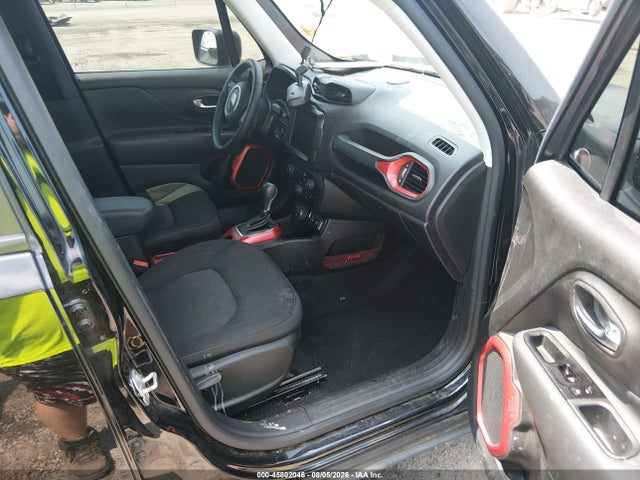 45802046 :رقم المزاد ، ZACNJDC18NPN70034 vin ، 2022 Jeep Renegade Trailhawk 4x4 مزاد بيع