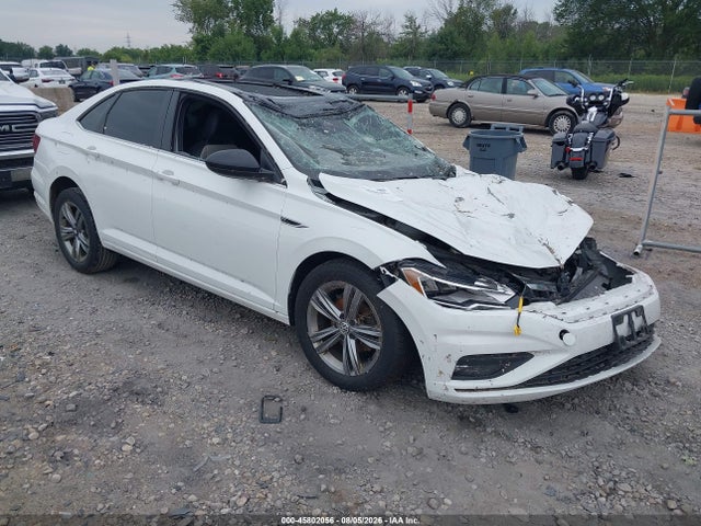 Продажа на аукционе авто 2019 Volkswagen Jetta 1.4t R-line/1.4t S/1.4t Se, vin: 3VWC57BU7KM085780, номер лота: 45802056