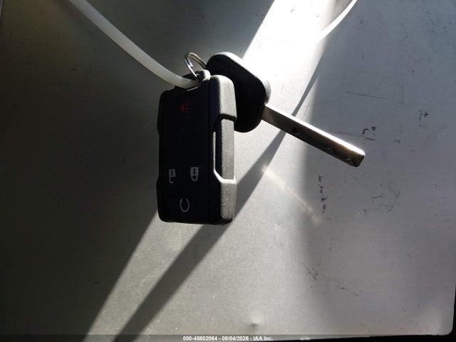 3GCPCRECXJG530826 Chevrolet Silverado 1500 1lt