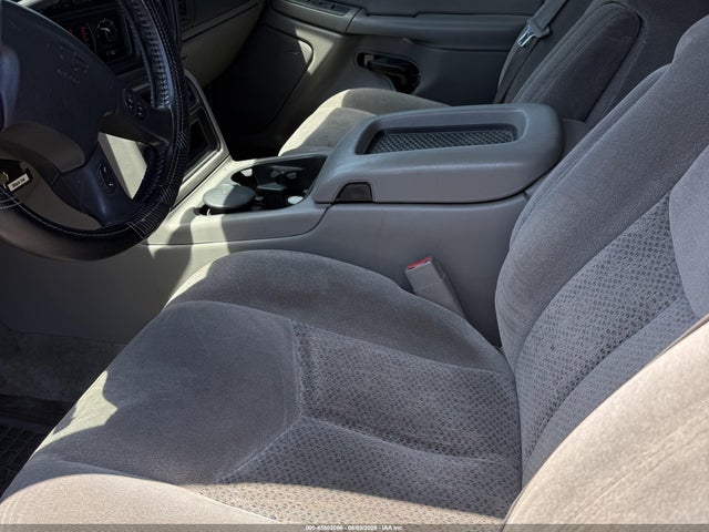 Продаж на аукціоні авто 2005 Chevrolet Tahoe Ls, vin: 1GNEK13T75R204641, номер лоту: 45802066