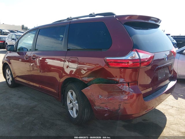 Toyota Sienna Le 8 Passenger 2015 5TDKK3DCXFS569551 Image 3