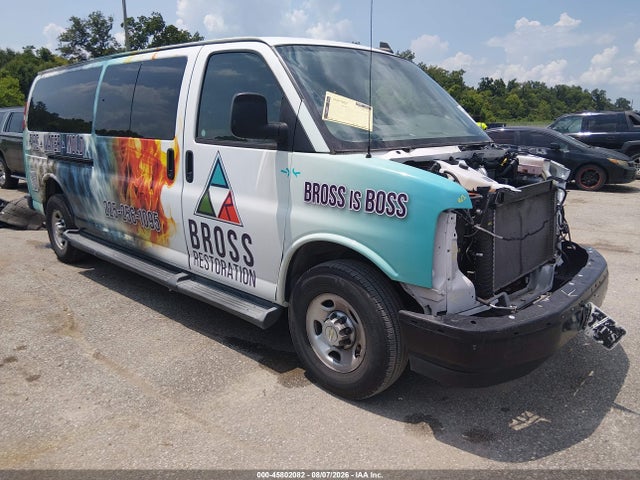 Продажа на аукционе авто 2023 Chevrolet Express Passenger Rwd 3500 Extended Wheelbase Ls, vin: 1GAZGNFP9P1195047, номер лота: 45802082