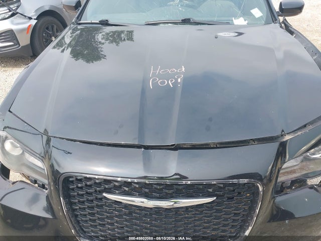 Aukcja sprzedaży 2016 Chrysler 300 300s, vin: 2C3CCAGGXGH117012, numer aukcji: 45802088
