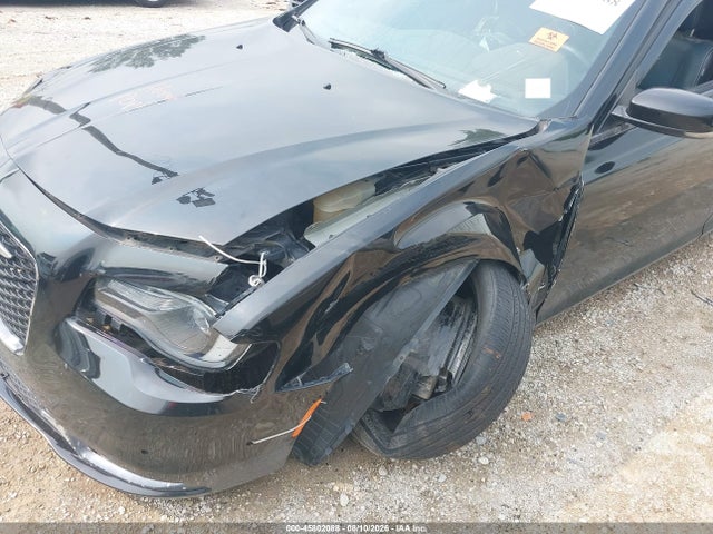 Aukcja sprzedaży 2016 Chrysler 300 300s, vin: 2C3CCAGGXGH117012, numer aukcji: 45802088