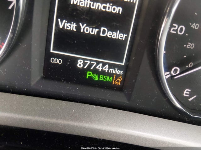 2016 Toyota Rav4 Limited მანქანა იყიდება აუქციონზე, vin: 2T3YFREV1GW265865, აუქციონის ნომერი: 45802093