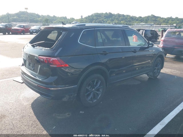 2022 Volkswagen Tiguan 2.0t Se მანქანა იყიდება აუქციონზე, vin: 3VV2B7AX8NM040100, აუქციონის ნომერი: 45802112