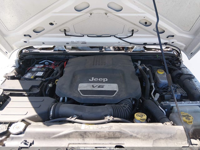 1C4BJWDG4JL831081 Jeep Wrangler Jk Unlimited Sport S 4x4