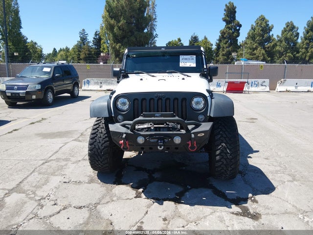 1C4BJWDG4JL831081 Jeep Wrangler Jk Unlimited Sport S 4x4