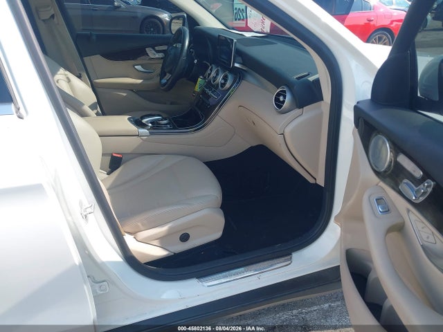 WDC0G4JB6GF009192 Mercedes-Benz GLC 300