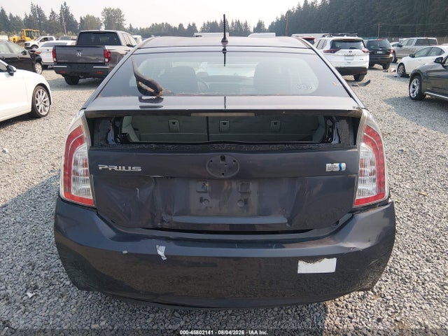 Toyota Prius Two 2015 JTDKN3DU1F0467722 Image 16