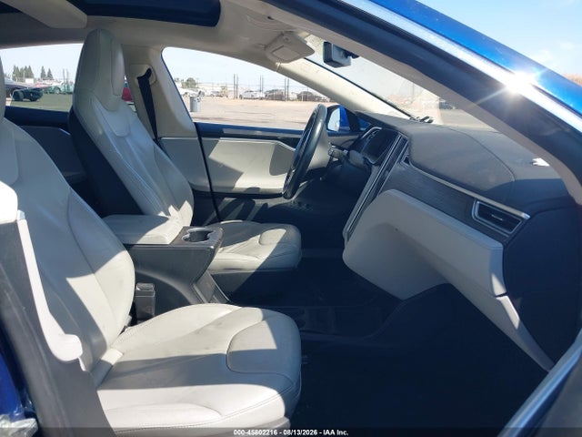 45802216 :رقم المزاد ، 5YJSA1H24FF095318 vin ، 2015 Tesla Model S 70d/85d/p85d مزاد بيع
