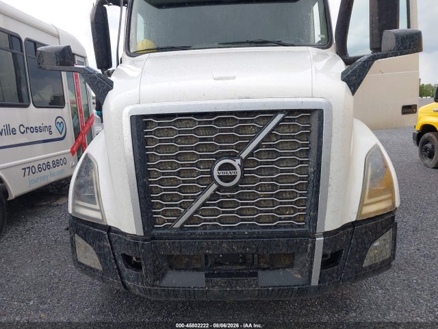 45802222 :رقم المزاد ، 4V4NC9EH2LN247225 vin ، 2020 Volvo Vnl مزاد بيع