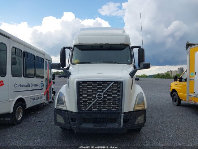 45802222 :رقم المزاد ، 4V4NC9EH2LN247225 vin ، 2020 Volvo Vnl مزاد بيع